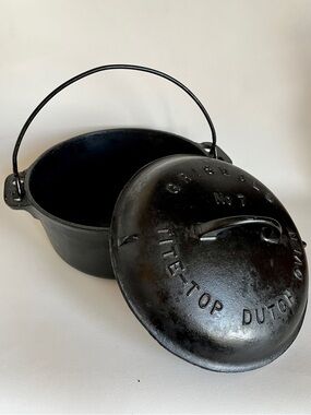 Griswold No 7 Dutch Oven Cast Iron Pot w/ Lid Tite Top Vintage Pan 2603 2604